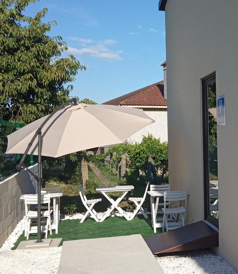 Guest House Clarevar  Tui Exterior foto